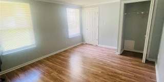 Room in 6 Bedroom Home at Flint Glenn Ln Gallery 10