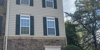 Modern 3 Bedroom Townhome with easy access to 78 Gallery 1