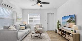 1744 Madison Street Gallery 9