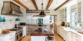 127 Hollister Ave Gallery 4