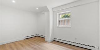 302 E Harriet Avenue Gallery 9