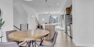 Stunning 3-bedroom, 4-bathroom townhouse! Gallery 9