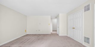 9743 QUIET BROOK Lane Gallery 37