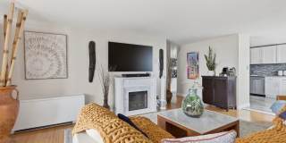 3BR, 3BD Condo in Denver at 9thandColorado.com Gallery 3