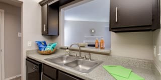 Summerstone Apartment Homes Gallery 18