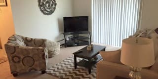 Kingston Place Apartments Gallery 6