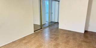 2 bedroom townhome in Phoenix Gallery 9