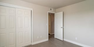 Portola at Papago Gallery 12