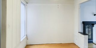1509 West Barry Avenue Gallery 11