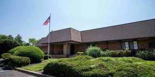 Delaire Landing Gallery 32