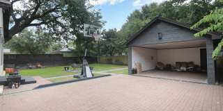 LUXURY 4-BEDROOM HOME IN ALAMO HEIGHTS Gallery 26