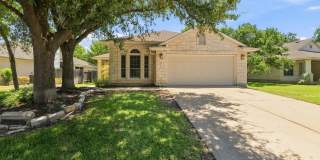 Lakeline Oaks Home For Lease - Fresh paint + dedicated office + amazing location! Gallery 1