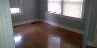 LARGE 5 Bed/2Bath Hoosier-style home close to campus Gallery 5