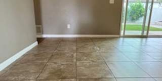 Charming 3 Bedroom 2 Bathroom Home Available for Rent!! Gallery 11