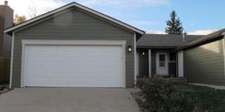 373 South Dover Avenue Gallery 1