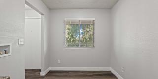 Mariposa Flats Gallery 6