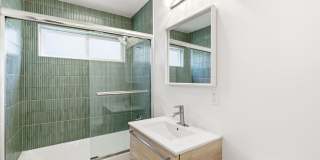 Beautiful modern 3 Bed + 2 Bath House Gallery 10