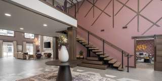 Edison at Woodbury Gallery 1