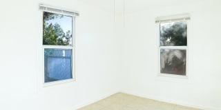 3040-3042 Douglas Ave Gallery 5