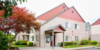 Devonwood and First Place Apartments Gallery 19