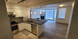 Spacious Kirkland Central Condo for Rent. Spacious Kirkland Central Condo for Rent. Gallery 1