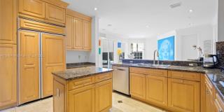 19460 39th Ct Gallery 8