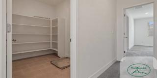 CORNER LOT - Beautiful 5-Bedroom Home for Rent in North Merced! Gallery 17
