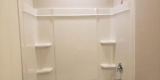 Room in 4 Bedroom Home at Whitby Moore St Gallery 21