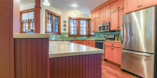 26 Atlantic Avenue Gallery 15