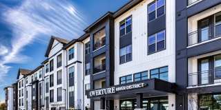 Overture River District - 55+ Apartment Homes Gallery 11