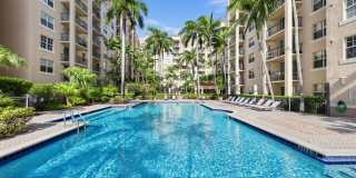Spacious 2 Bed / 1 Bath Condo at Flagler Pointe – High Ceilings & 2 Parking Spots Spacious 2 Bed / 1 Bath Condo at Flagler Pointe – High Ceilings & 2 Parking Spots Gallery 1