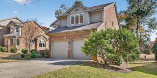 205 Club Villa Drive W Gallery 1