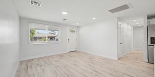 3701 E Ludlow Dr Gallery 24