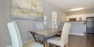 Grand at Pearl Gallery 10