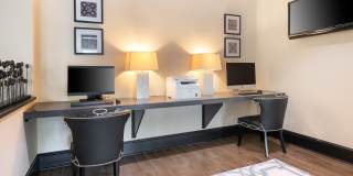 The Alcott Gallery 10