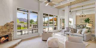 Beautiful 5 bed/4 bath + Den in Desirable Paradise Valley Gallery 32