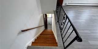 392 Washington Avenue Gallery 10