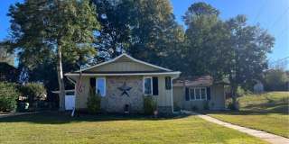 4 Bedroom, 2 Bath Opelika Rental Gallery 1