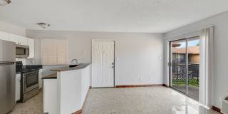 Country Creek Gallery 82