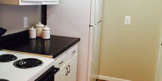 Brittany Place Apartments Gallery 10