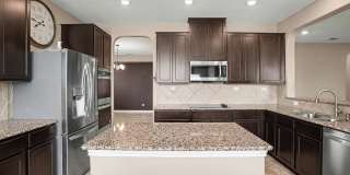 672 Valley Garden Gallery 14