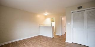 Monon Living Gallery 74