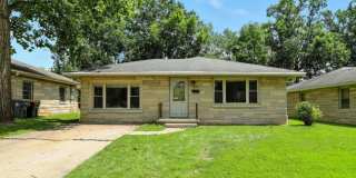 905 S Henderson Street Gallery 1