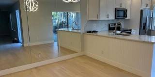 2807 SW LAKEMONT Place Gallery 5
