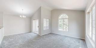 1860 Middlebury Drive Gallery 6