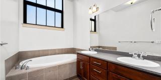 210 Ellicott Street Gallery 15