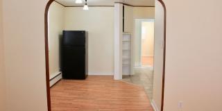 Charming Old North End Rancher Gallery 11