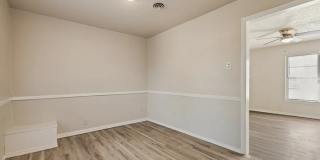 165 Eisenhower Boulevard Gallery 5