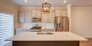 5059 SILVER OAK Drive Gallery 3