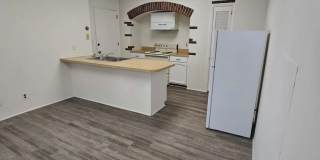 41 W TEMPLE Avenue Gallery 1